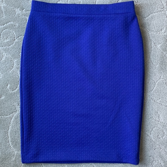 Elle Royal Blue Pencil Skirt Size XS - Picture 2 of 11